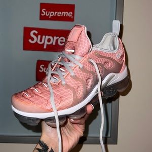 Air max women size 6.5